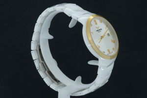  Dámské hodinky MEORIS Ceramic YG (YELLOW GOLD) vyrobené z high-tech keramiky kombinované s ušlechtilou nerezovou ocelí (9)