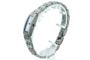  Dámské společenské Quartz hodinky DRESS titanium L047TiW vyrobené z Titania, pevného a velmi lehkého antialergického titanu (3)
