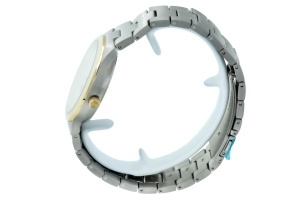  Elegantní dámské hodinky MEORIS Moonphase Titanium YG vyrobené z titania – antialergického, velmi pevného a zároveň lehkého titanu (4)