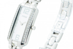  Dámské společenské Quartz hodinky PRIM z ušlechtilé nerezové oceli leštěné do vysokého lesku a zdobené krystaly SWAROVSKI (2)
