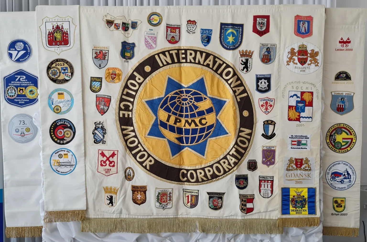 Putovna-zastava-IPMC-scaled