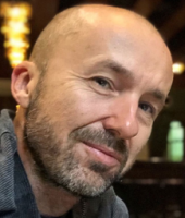                                     Peter Procházka (majiteľ)
                            