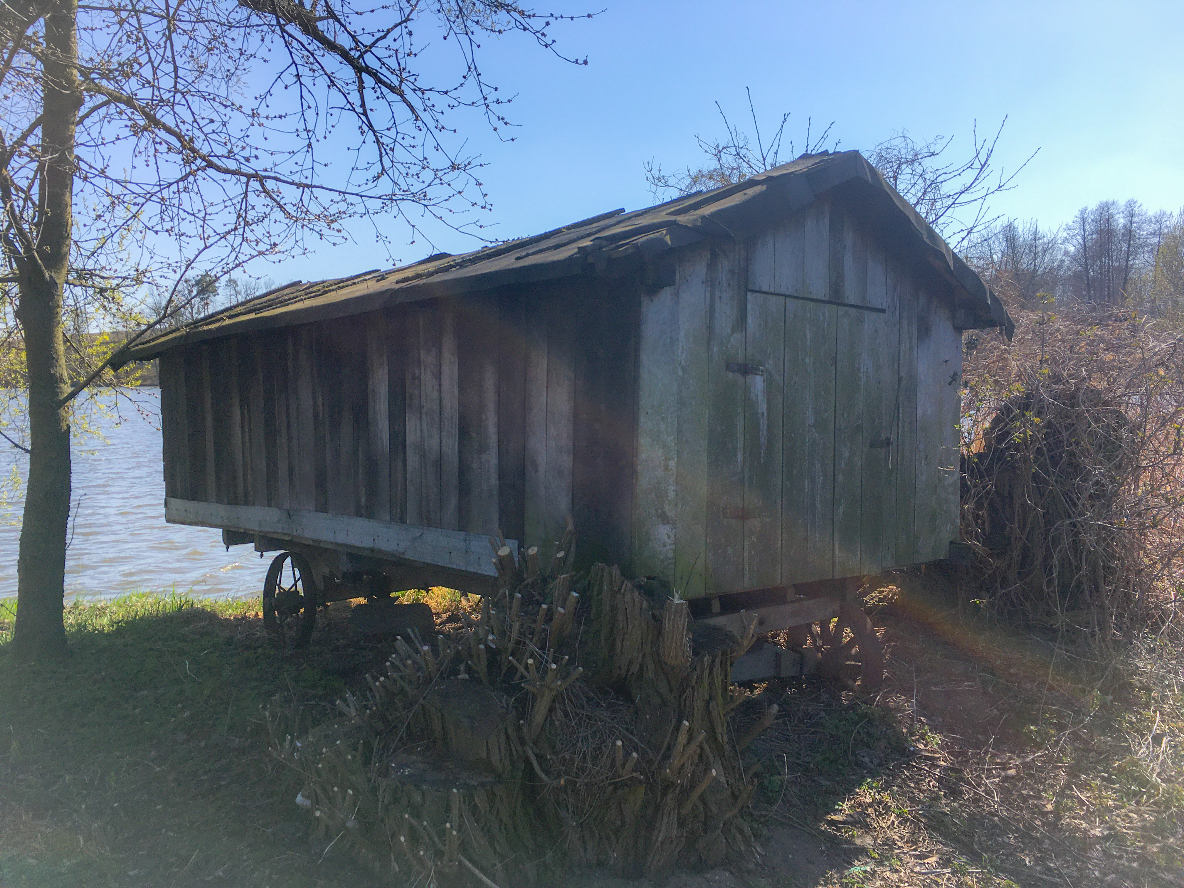 85E28C20-4790-4B2A-A825-D6EF745740FC