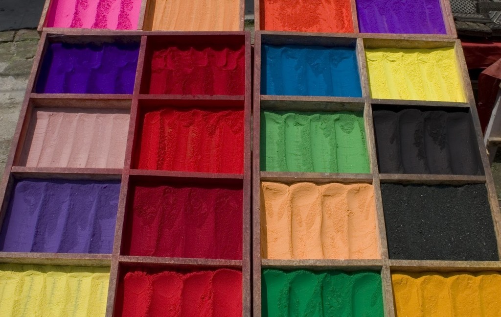 Výhody mléčných barev