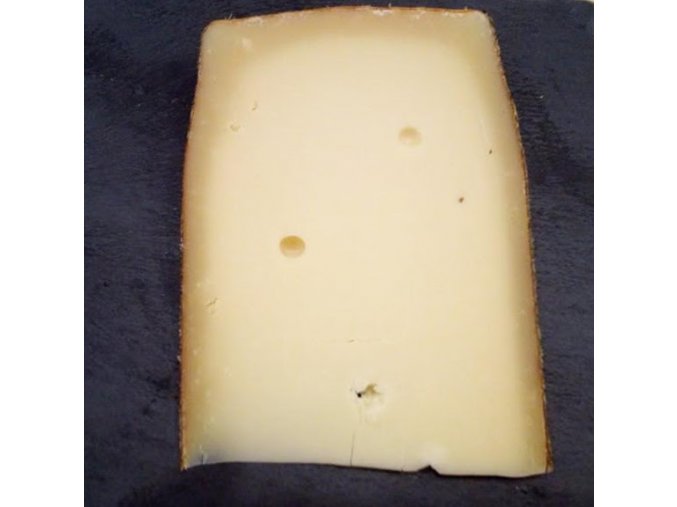 lahodný sýr, med a jetel, sýr s medem a jetelem, SÝROVÉ DÁRKY, DOBRÝ DÁREK, VÝBORNÝ DÁREK, kravský sýr, sýrárna, sýrárna Mikulov
