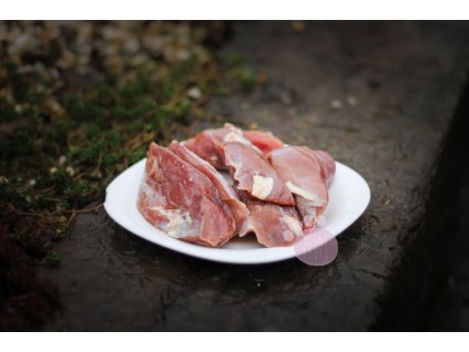 kačacie prsia v celku