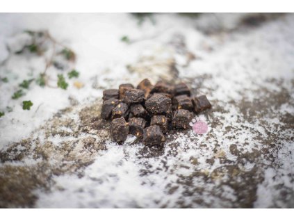 Sušené zajačie mäsové kocky