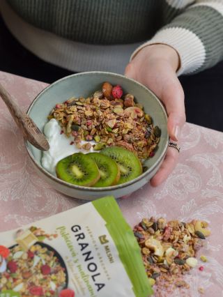 Dobrá zpráva! Tahle pistáciová kráska u nás zůstává 💚 Zamilovali jste si ji natolik, že ji držíme skladem i teď. A z čeho...