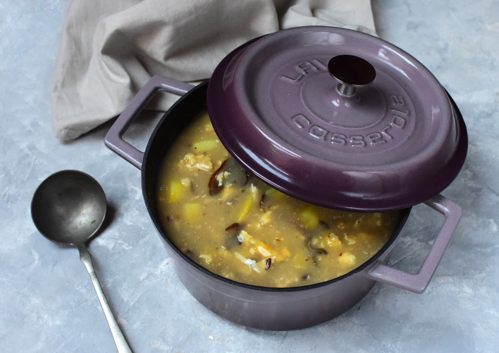 krkonosske-kyselo-s-houbami