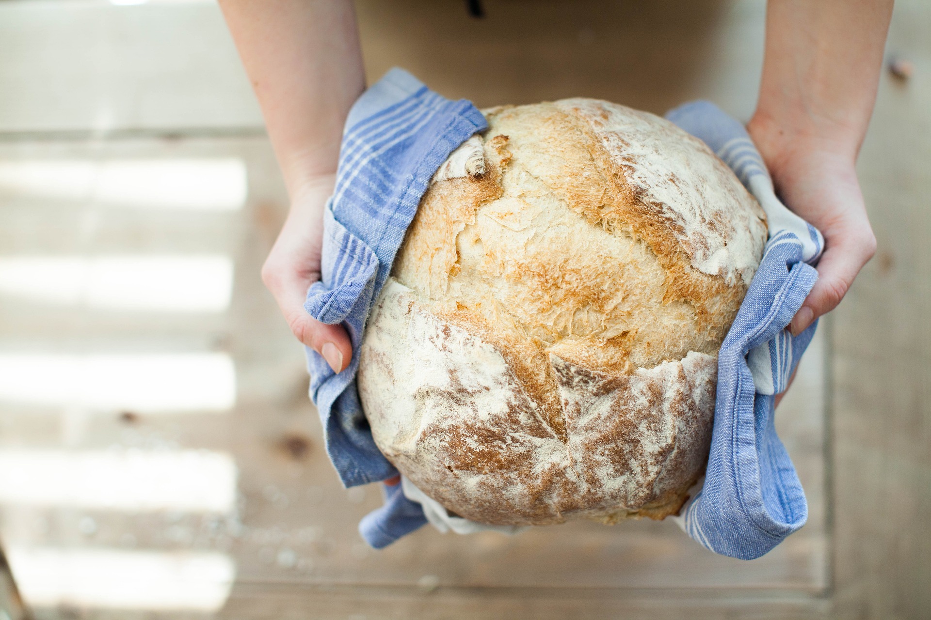 bread-821503_1920
