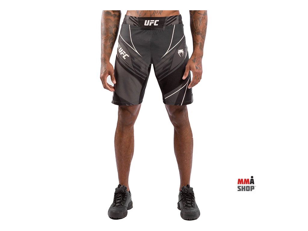 Venum UFC Authentic Fight Night MMA šortky - černé