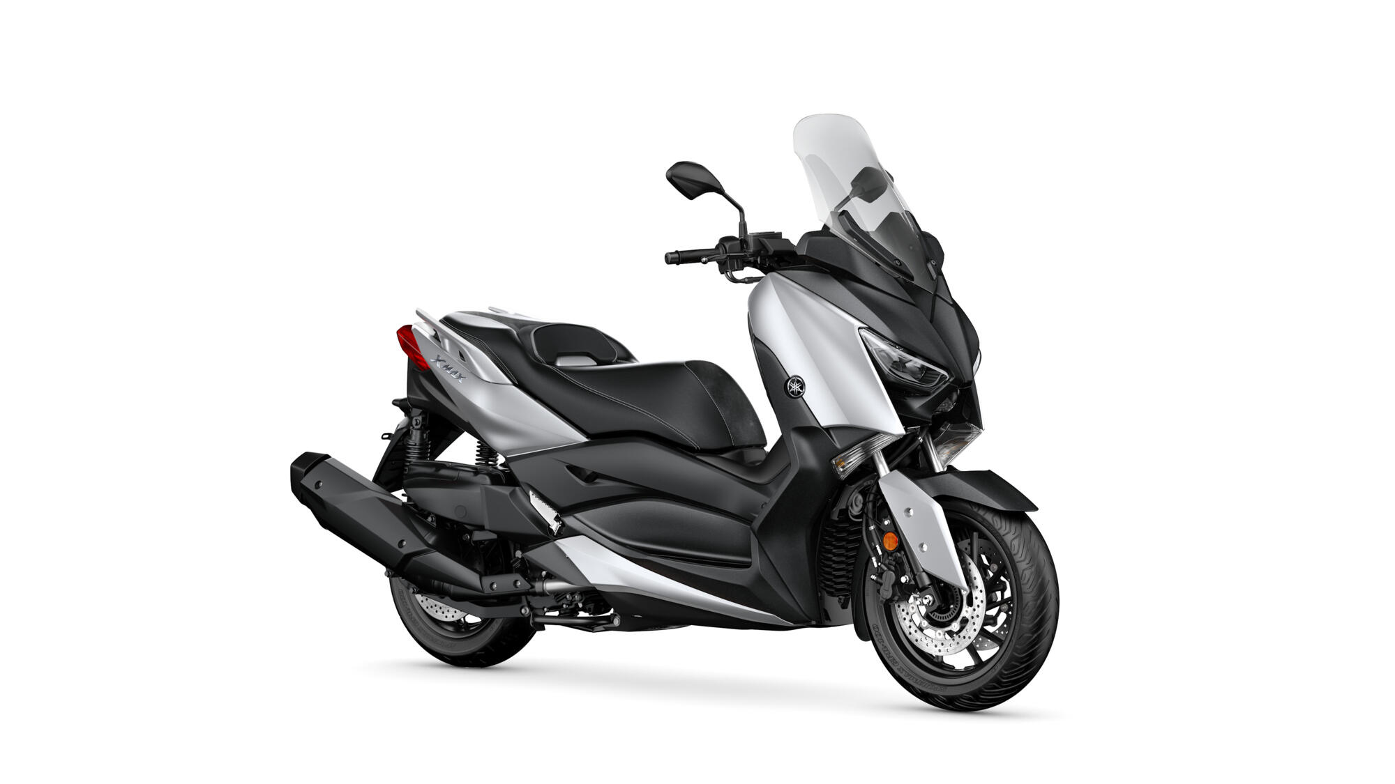 2020-Yamaha-XMAX400-EU-Blazing_Grey-Studio-001-03