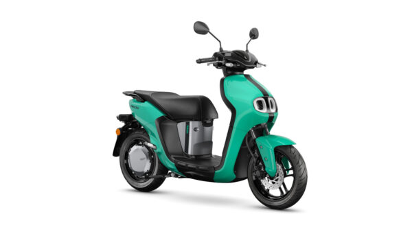 2023-Yamaha-EJE025DB-EU-Dual_Battery_Aqua_-360-Degrees-001-03-600x338