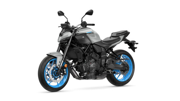 2025-Yamaha-MT07AS-EU-Ice_Storm-Studio-005-03-600x338