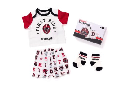 B25 KB602 E0 01 24 Revs baby giftpack Studio 002