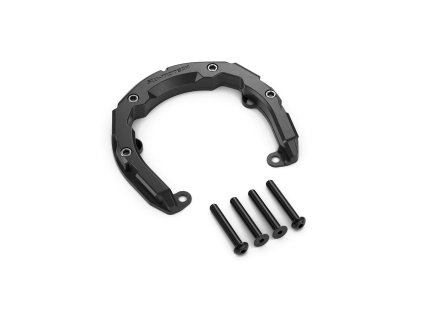 BWM F41E2 00 00 TANK BAG RING EU Studio 001