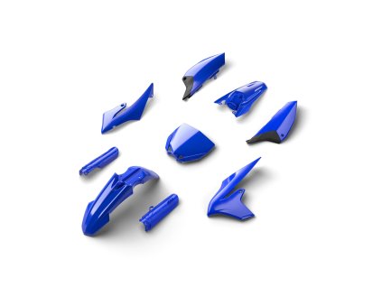 BR8 W003A 10 00 Full plastic parts kit EU Studio 001