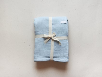 mušelínová deka modrá