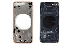 iPhone 8 - na zadní kryt buďte opatrní!