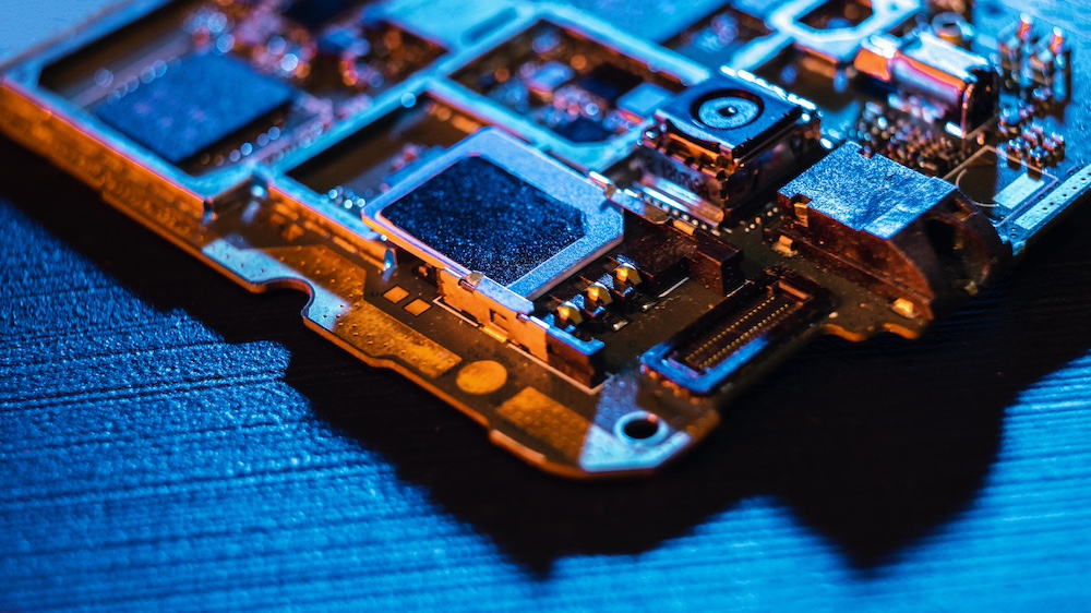 Běžné problémy základní desky po pádu telefonu (nebo jiném nárazu)