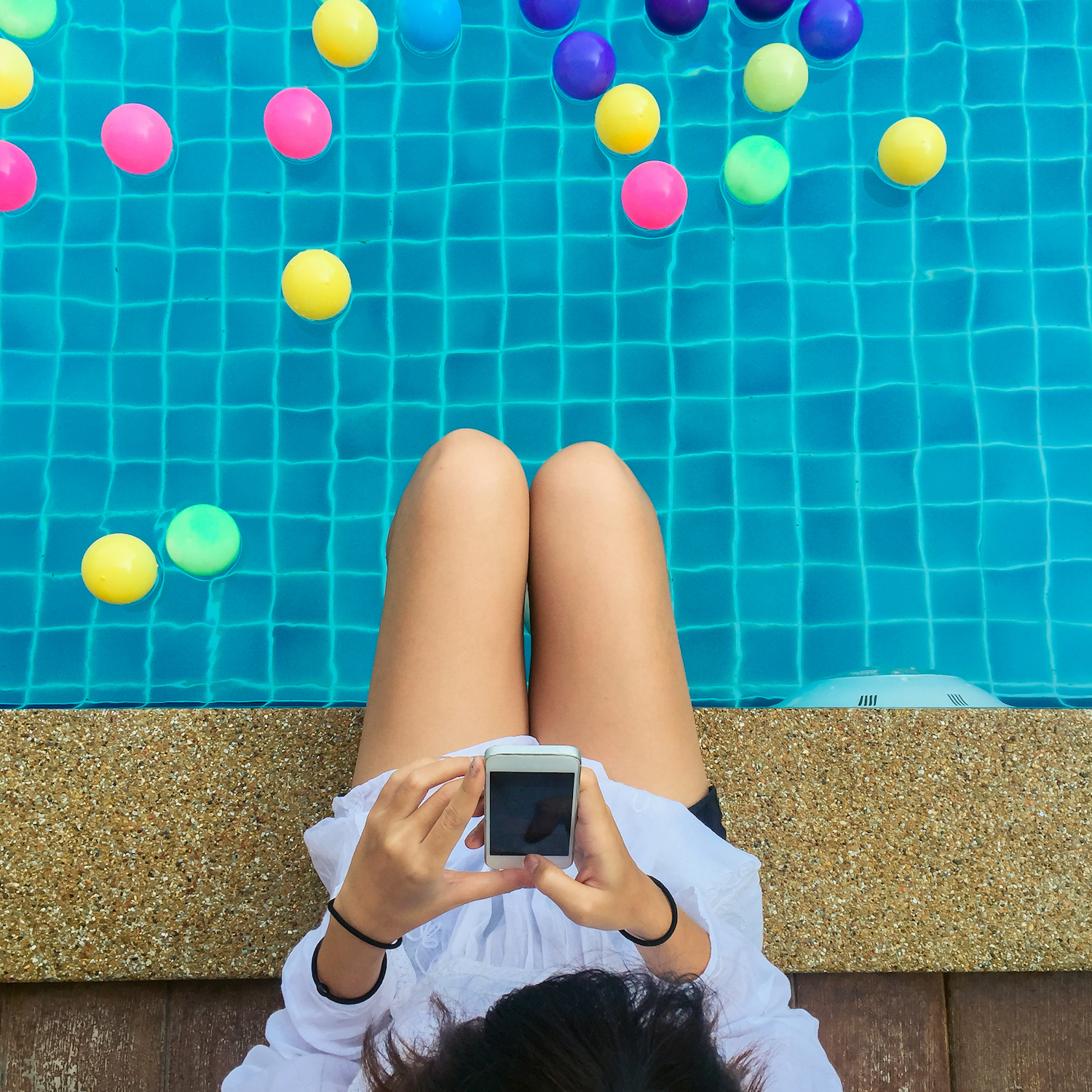 Kroky k záchraně telefonu, pokud Vám spadne do vody