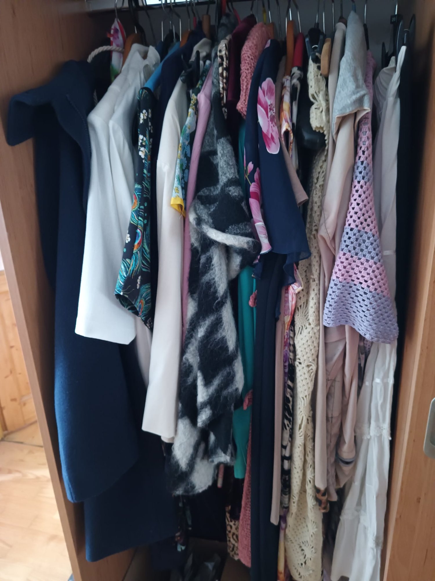 Osobní styling a šatník: Jak najít svůj jedinečný styl a mít vždy co na sebe