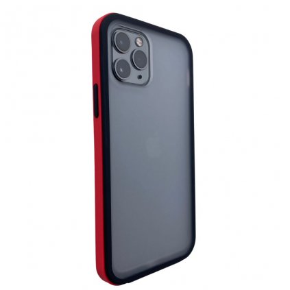Kryt na iPhone 13 frazee má poloprůhlednou zadní stranu. Okraj krytu je černo červené barvy. Obal je z PVC a silikonu.
