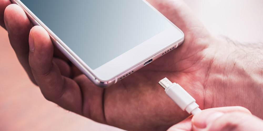 Vybíráme nabíječku na mobilní telefon