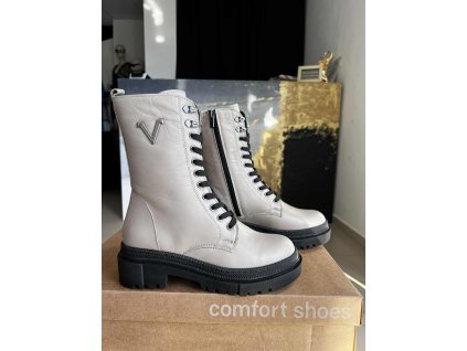 d8c0b1ad b010 47a7 b9c4 c9c00c62f301