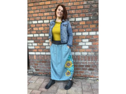 Dlouhá sukně se slunečnicemi