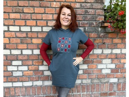 Mikinošaty piškvorky