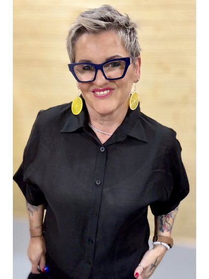 Poloprůsvitná košile