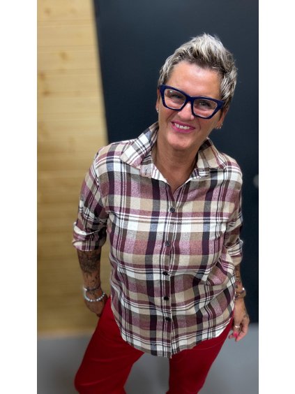 WhatsApp Image 2025 10 15 at 00.03.43 (1)