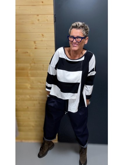 WhatsApp Image 2025 10 25 at 00.35.57