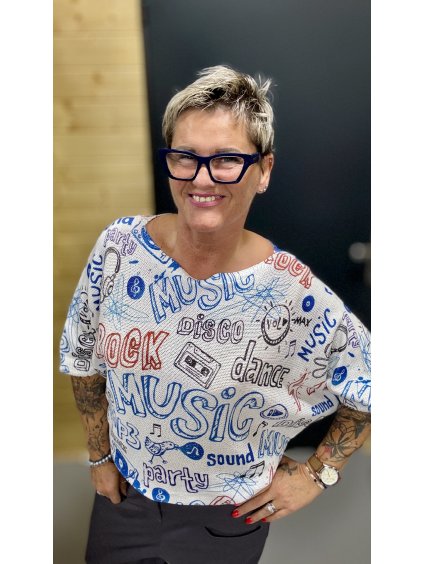 Rebel Music – volné tričko s hudebním potiskem