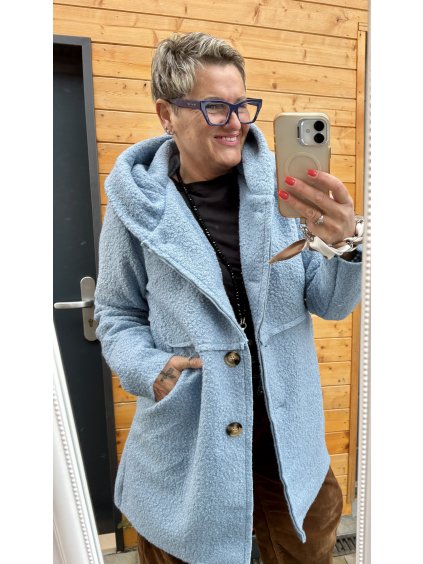 Bouclé kabátek s kapucí „Měkoučké objetí“