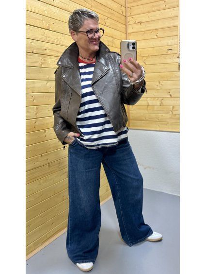 Hnědá koženková bunda – křivák