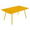 411493 zluty kovovy stul fermob luxembourg 165 x 100 cm