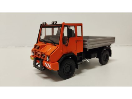 PRAGA UV 80 | 1:43 | Kultovní náklaďáky minulé éry