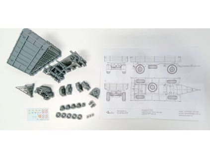 Sklápěcí traktorový přívěs BSS P-93-S | 1:43 | TB Models