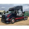 VOLVO VNL 780 "Malcolm" | 1:43 | Truck Tuning Collection [PŘEDOBJEDNÁVKA]
