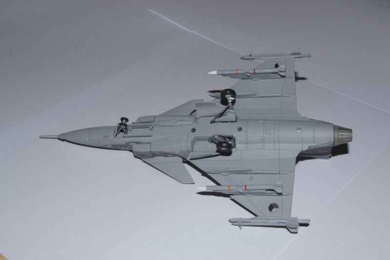 Návod na sestavení podvozku JAS-39C Gripen