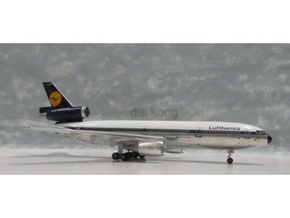 18007 bbox0514a
