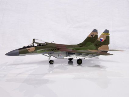 4927 wtw72019009 lrg