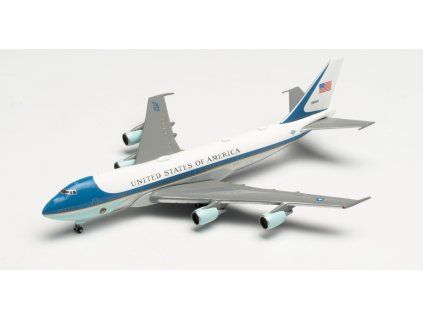 41135 her502511 003 c