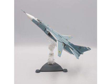 41892 ca72db0802 su 24 1