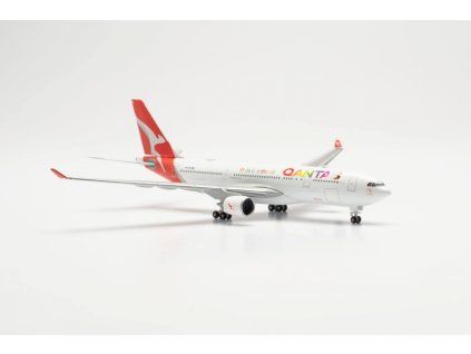 44249 her537148 d 1920x1920