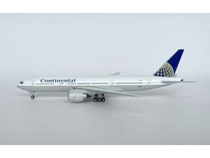 B777-224ER Continental Airlines "2000s" Colors
