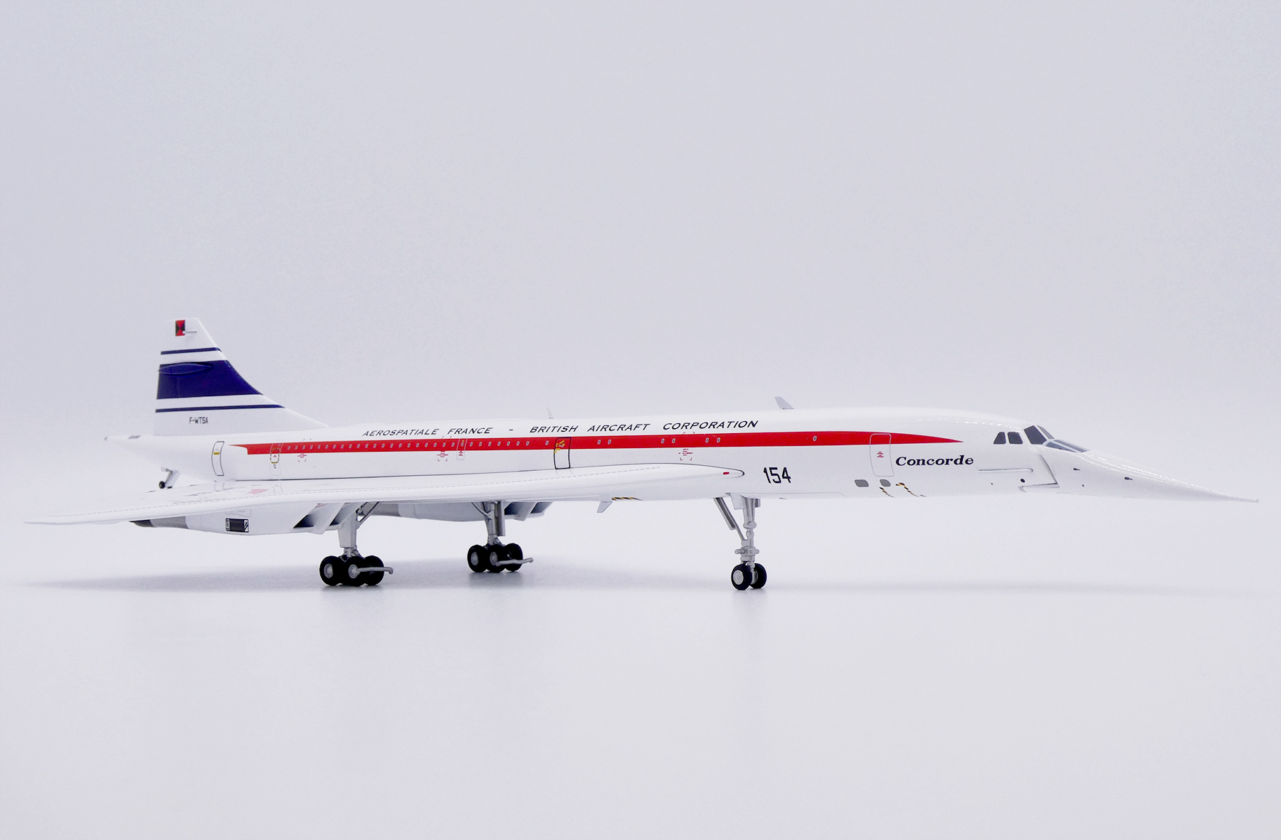 1:200 Concorde Aerospatiale France / British Aircraft Corporation Prototype