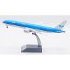 44215 inflight 200 if772kla0923 198295 1